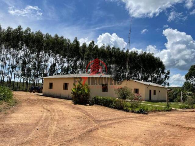 #1649 - Fazenda para Venda em Niquelândia - GO - 1