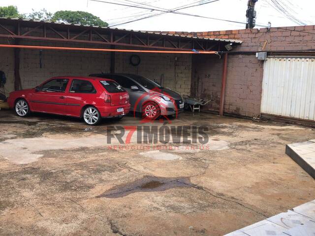 #2535 - Casa para Venda em Goiânia - GO - 3