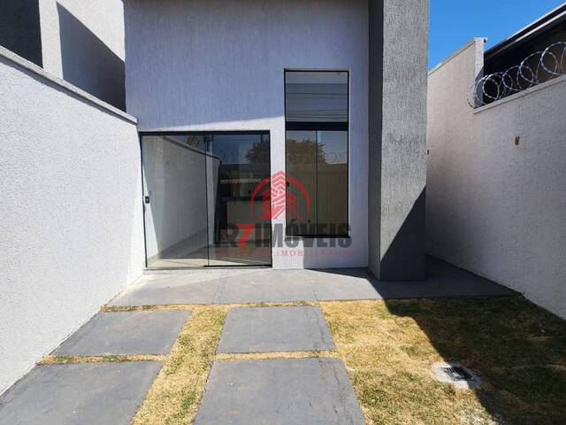 #2549 - Casa para Venda em Goiânia - GO - 1